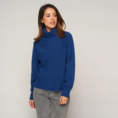Pull 'Amata'